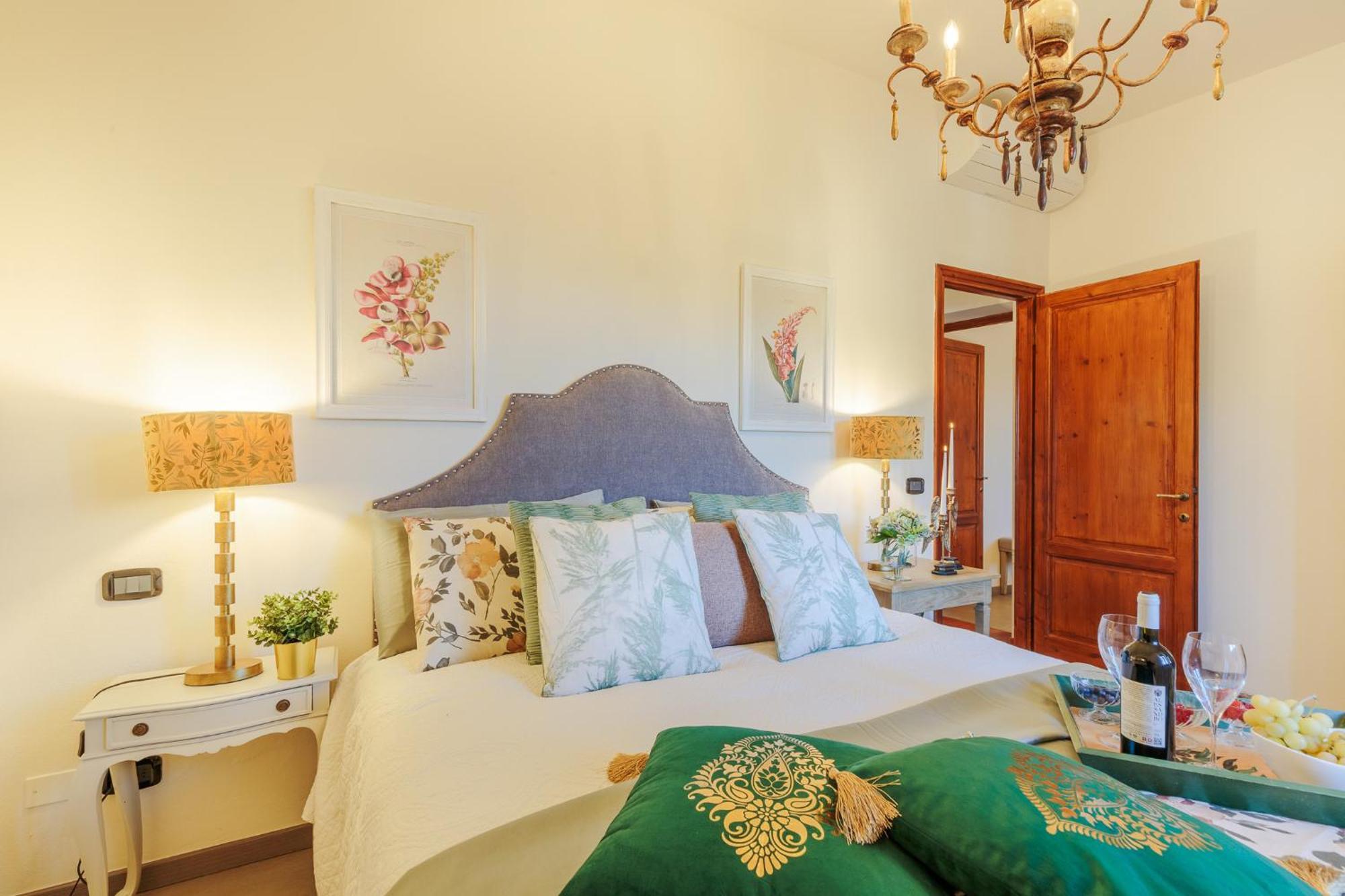 Villa Amore, A Romantic Hilltop Farmhouse In Lucca Exterior foto