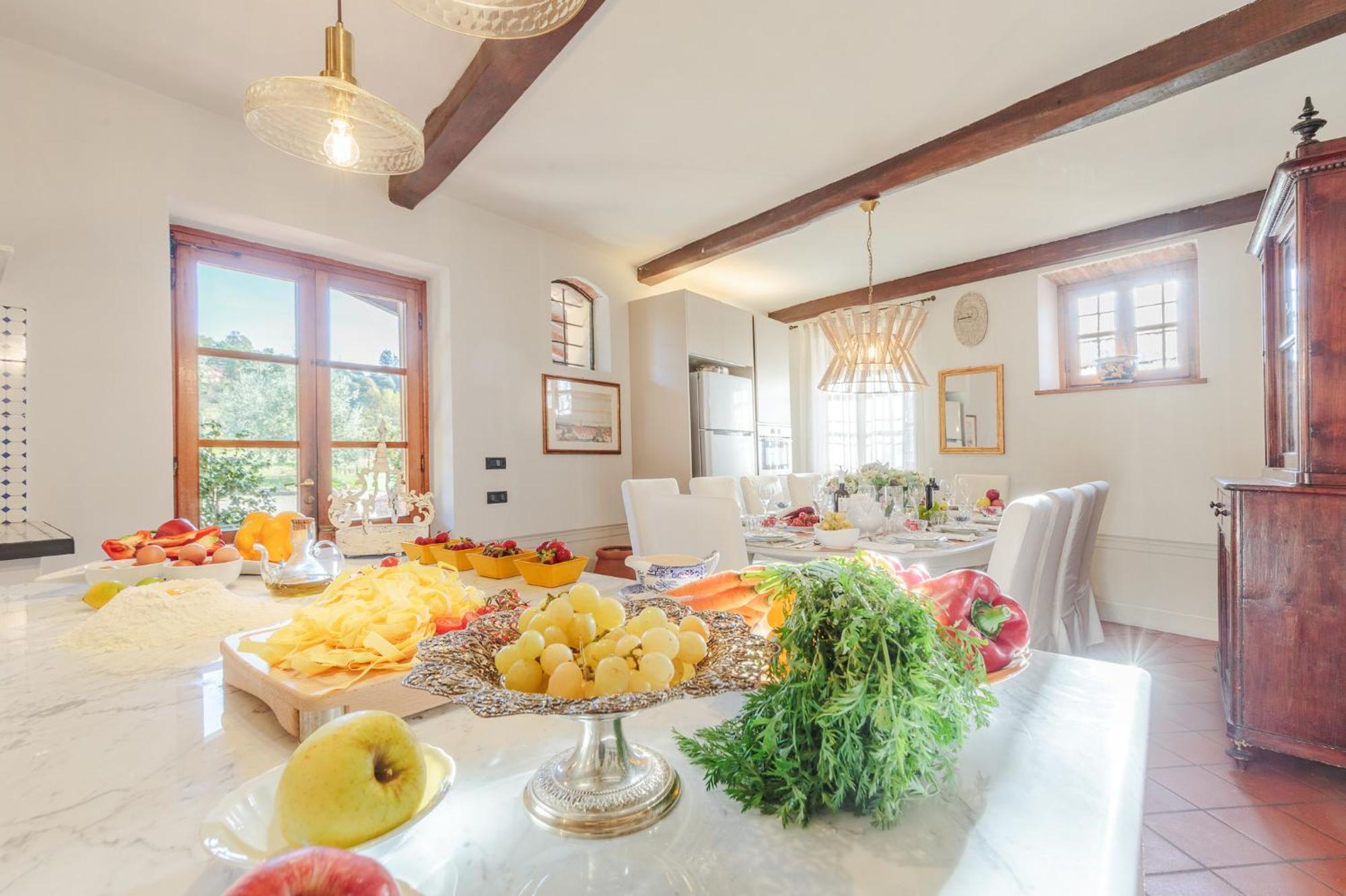 Villa Amore, A Romantic Hilltop Farmhouse In Lucca Exterior foto